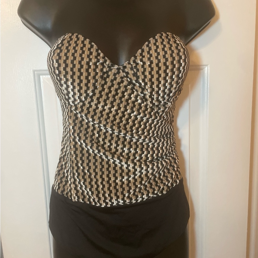 House of Harlow 1960 x Revolve Strapless Corset Bodysuit